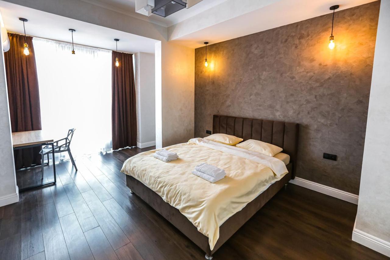 Sky House Premium Rent Апартаменты *