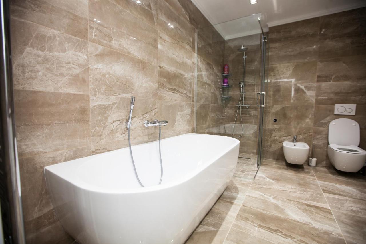 Sky House Premium Rent